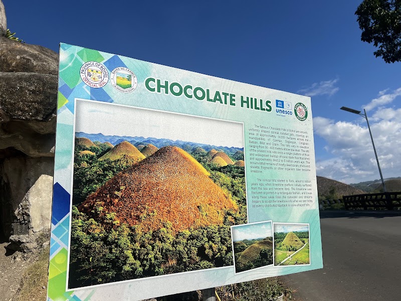 Chocolate Hills View Point - Chocolate Hills View Point, Q5X9+C3V, Carmen, Bohol, Philippines