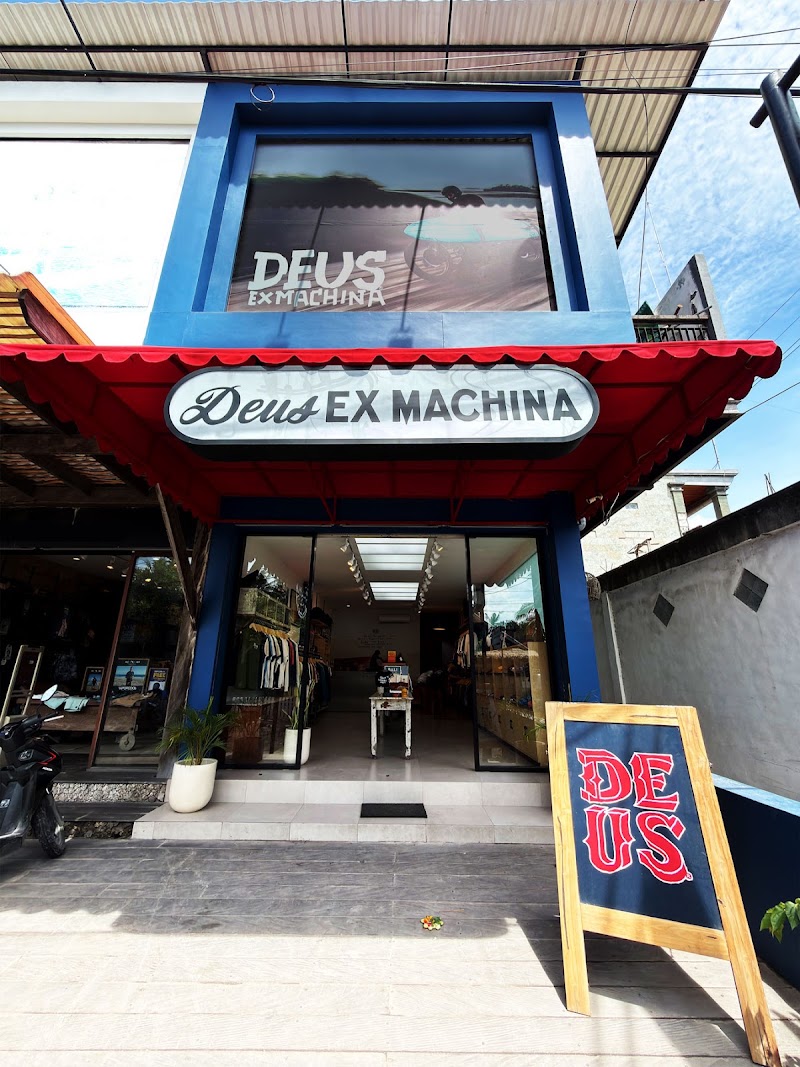 Deus Ex Machina - Nusa Lembongan - Deus Ex Machina - Nusa Lembongan, Dusan Kaja Jl. Jungutbatu, Nusa, Lembongan, Kec. Nusa Penida, Kabupaten Klungkung, Bali 80771, Indonesia