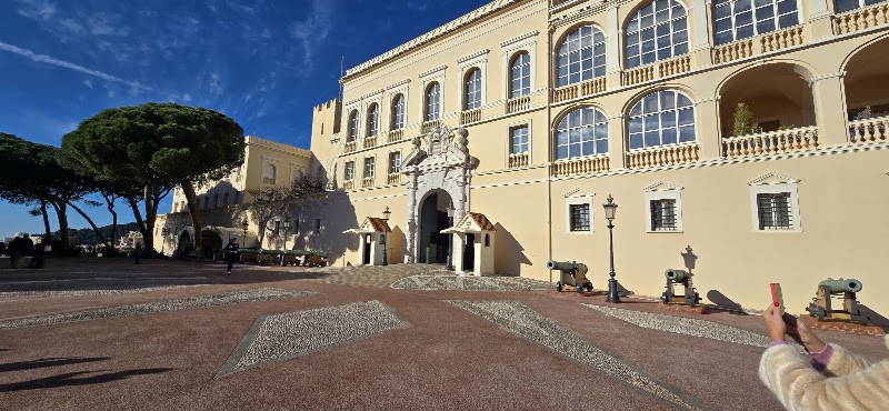 Statue Prince Rainier III - Statue Prince Rainier III, Rpe de la Major, 98000 Monaco