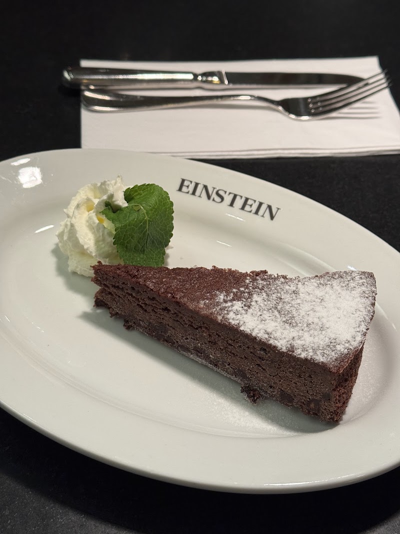 Einstein – café & bel étage - Einstein – café & bel étage Kramgasse 49, 3011 Bern, Switzerland