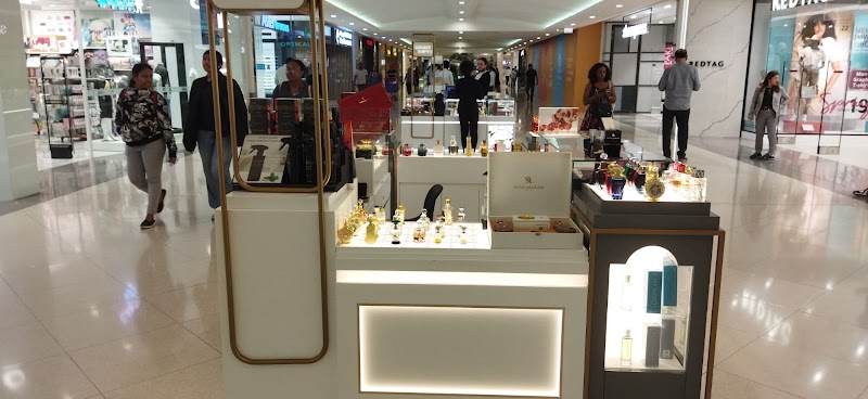 Swiss Arabian Perfumes - City Center Deira 3 Kiosk - Swiss Arabian Perfumes - City Center Deira 3 Kiosk City Centre - 22nd St - Al Twar - Dubai - United Arab Emirates