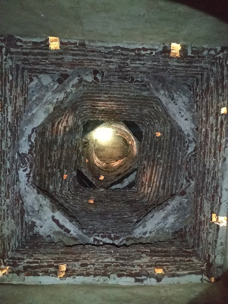 Octagonal Bath - Octagonal Bath, 8F8G+66H, Hampi, Kamalapura, Karnataka 583221, India