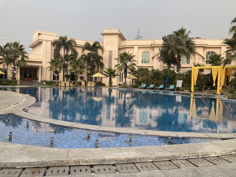 Thyme Restaurant - The Umrao - Thyme Restaurant - The Umrao National Highway 8, Rajokri Rd, D Block, Samalkha, Pushpanjali Farms, New Delhi, Delhi 110097, India