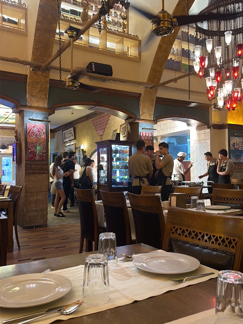 Havuzlu Restaurant - Havuzlu Restaurant, Beyazıt, Gani Çelebi Sk. Kapalıçarşı No:3, 34126 Fatih/İstanbul, Türkiye