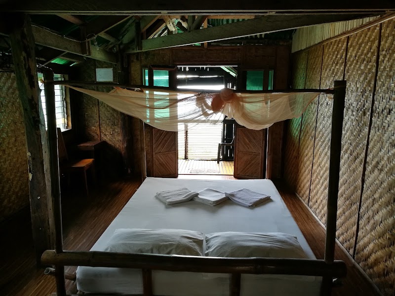 Liberty's Community Lodge and Dive Resort - Liberty's Community Lodge and Dive Resort, Road, 37H9+7FP, Dauin, Negros Oriental, Philippines