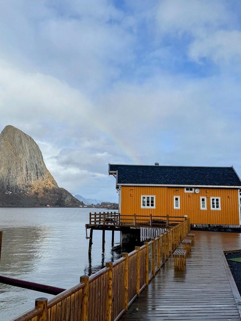 Sakrisøy Rorbuer AS - Sakrisøy Rorbuer AS Sakrisøya 2, 8390 Reine, Norway