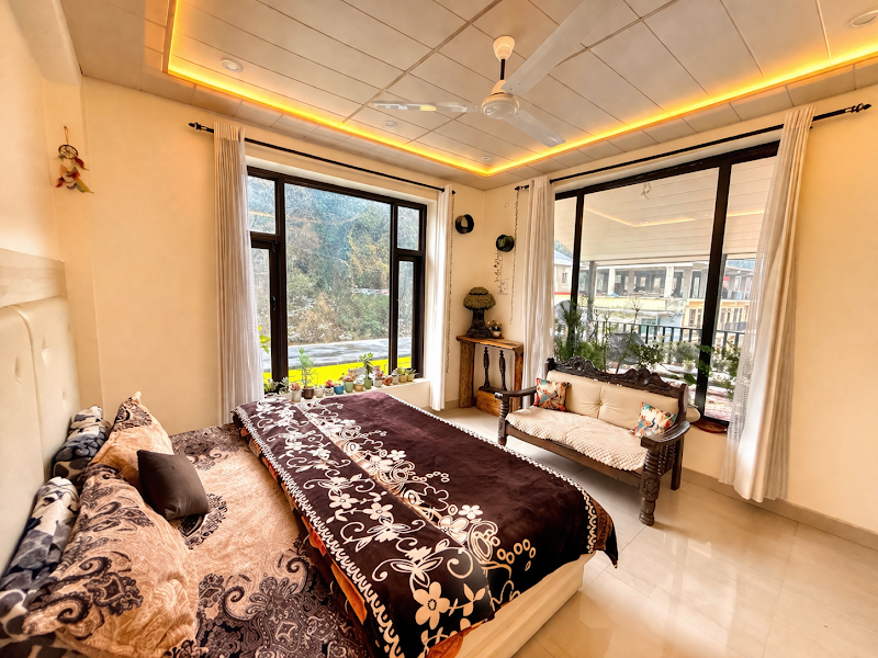 Suri Homestay - Suri Homestay, College Road, Banikhet, Dalhousie, Himachal Pradesh 176303, India