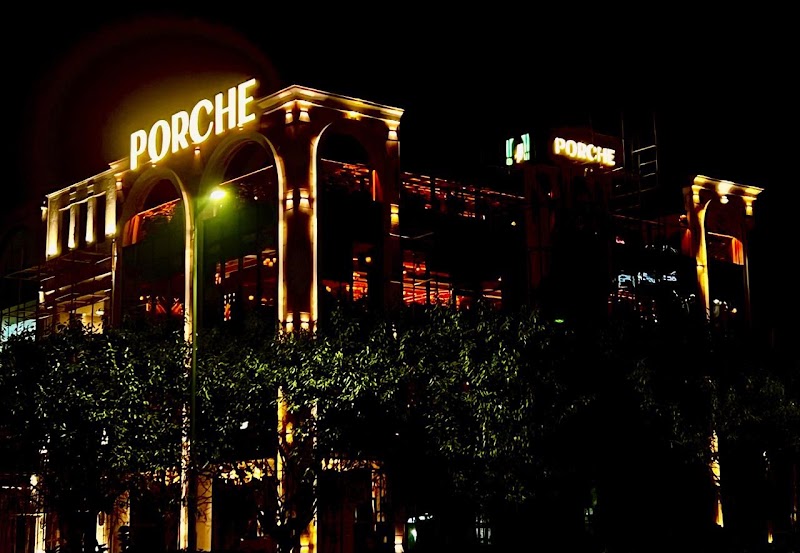 Porche - Brewery, Cocktail Bar & Kitchen
