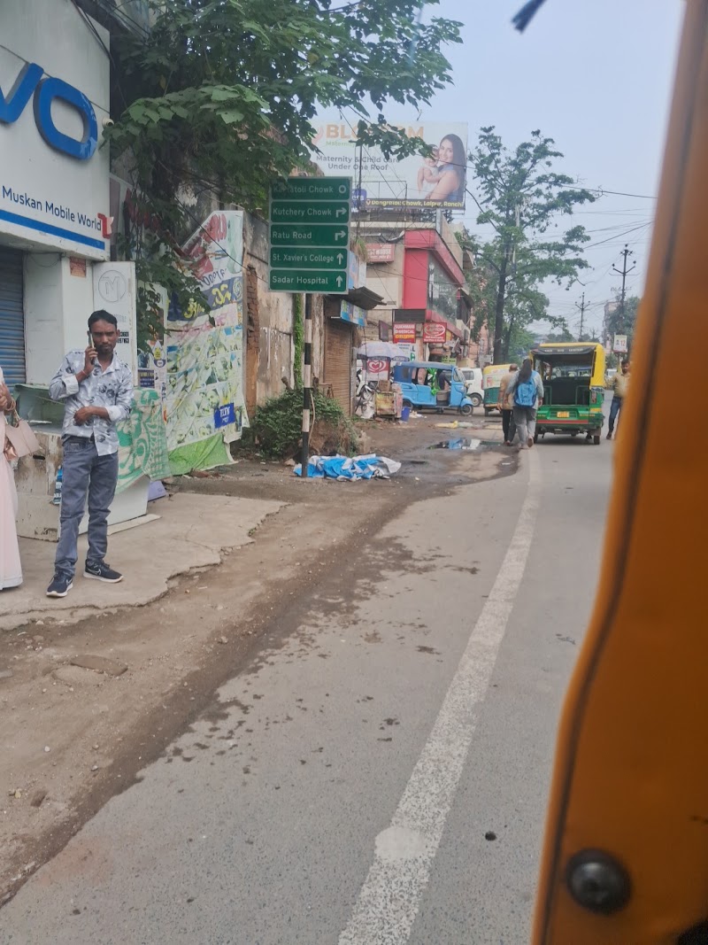 ITI BUS STAND - ITI BUS STAND, Sarweshwari Nagar, Pahartoli, Ranchi, Jharkhand 834005, India