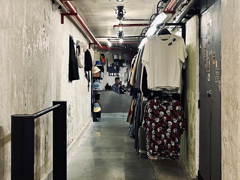 CHYNDY- THRIFT STORE (BANDRA) - CHYNDY- THRIFT STORE (BANDRA), Basement Level, Westside Building, Chapel Rd, opposite Starbucks, St Sebastian Colony, Mount Mary, Bandra West, Mumbai, Maharashtra 400050, India