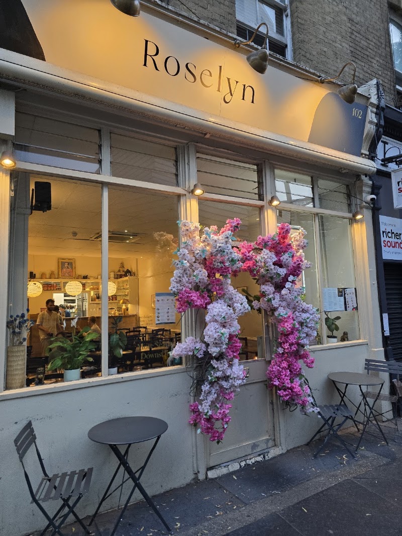 Plants of Roselyn - Plants of Roselyn 102 Tooley St, London SE1 2TH, UK