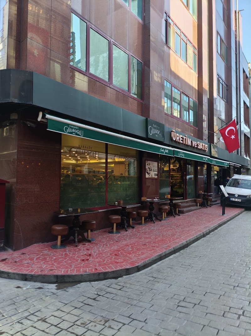Karaköy Güllüoğlu Yönetim Binası - Karaköy Güllüoğlu Yönetim Binası, Kemankeş Karamustafa Paşa, Mumhane Cd. No:63, 34425 Beyoğlu/İstanbul, Türkiye