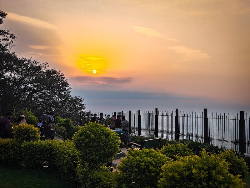 Hotel mayura pine top - sunrise view point rooms - Hotel mayura pine top - sunrise view point rooms 9M9M+GWW, Chikkaballapur, Nandi Hills, Karnataka 562103, India