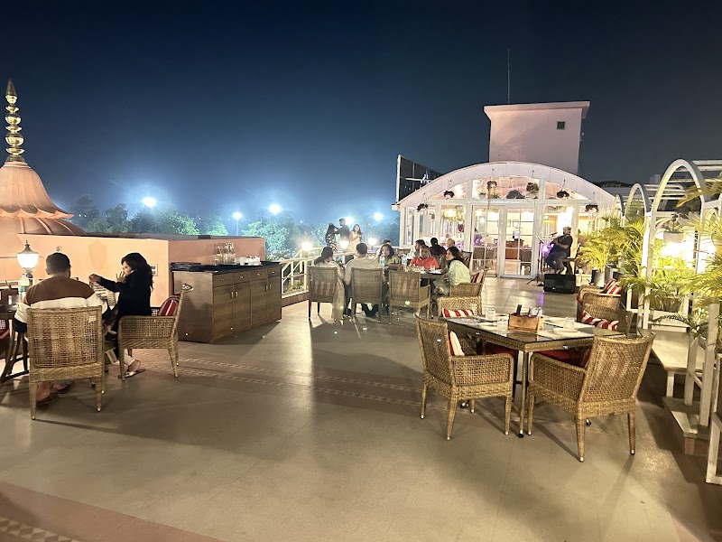 The Patio - The Patio opposite Deen Dayal Parking, Gau Ghat, Har Ki Pauri, Haridwar, Uttarakhand 249401, India