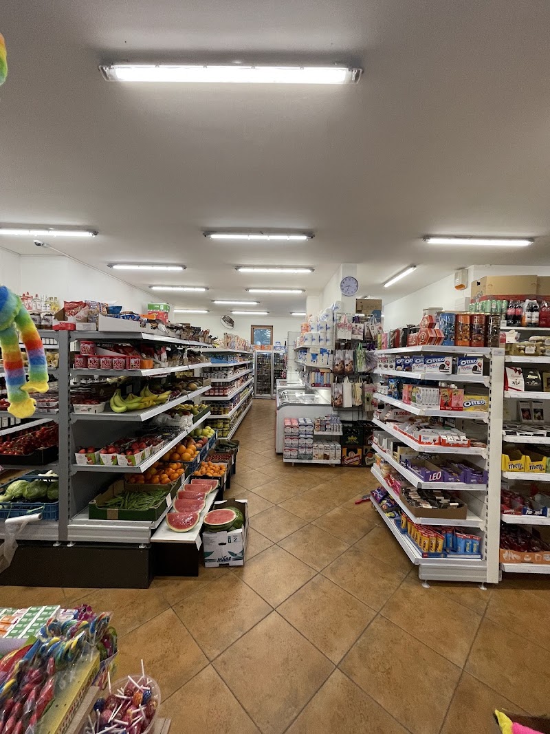 Market Na Okraji - Market Na Okraji Na Okraji 331/45A, 162 00 Praha 6-Veleslavín, Czechia