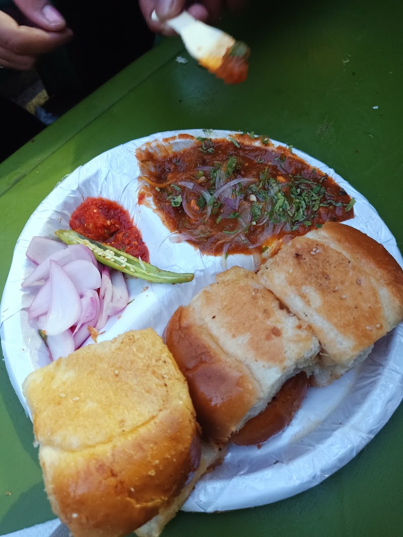 Dk spicy chaat - Dk spicy chaat 182, opp. Apna Bazar, Sadar Bazar, Roshan Pura, Gurugram, Haryana 122001, India