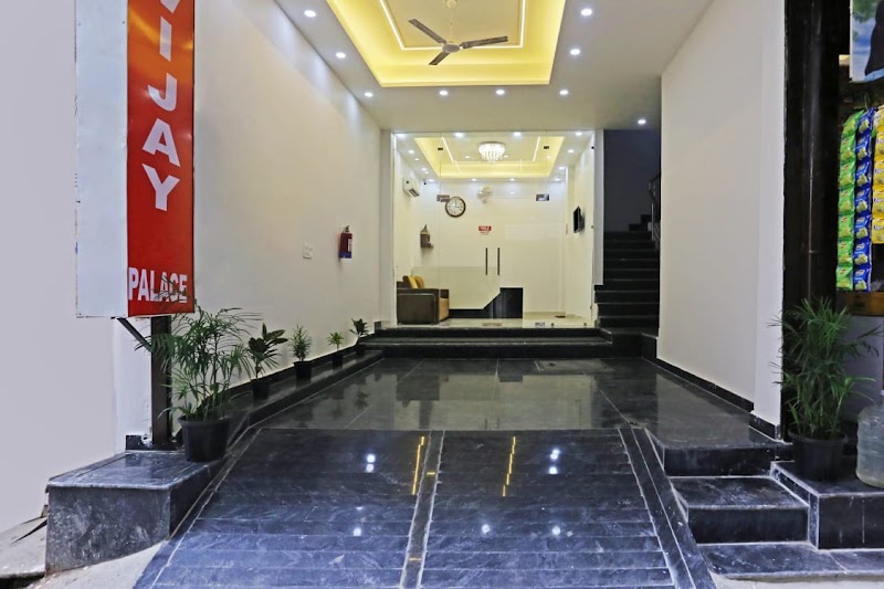 Hotel Vijaydeep Place Near Delhi Airport - Hotel Vijaydeep Place Near Delhi Airport F-4, near Mata Chowk, Mahipalpur Extension, Mahipalpur, New Delhi, Delhi 110037, India