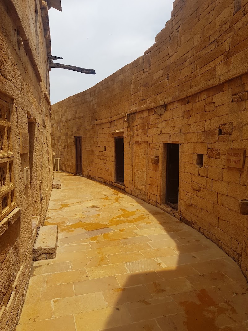 City Palace - City Palace, WW67+X4P, Khejer Para, Manak Chowk, Amar Sagar Pol, Jaisalmer, Rajasthan 345001, India