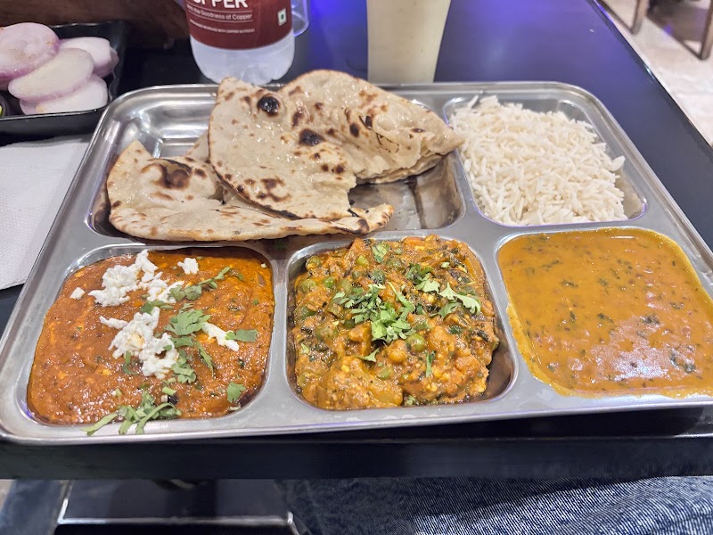 Dhaba King ( A pure Veg family Dhaba) - Dhaba King ( A pure Veg family Dhaba) Celebration Mall, opposite Callsito Bar, Pulla Bhuwana, Bhuwana, Rajasthan 313001, India