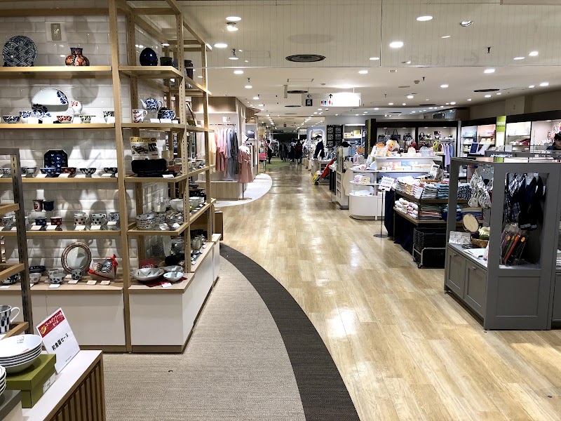 Tokyu Department Store Kichijoji Store - Tokyu Department Store Kichijoji Store, 2-chōme-3-1 Kichijōji Honchō, Musashino, Tokyo 180-8519, Japan