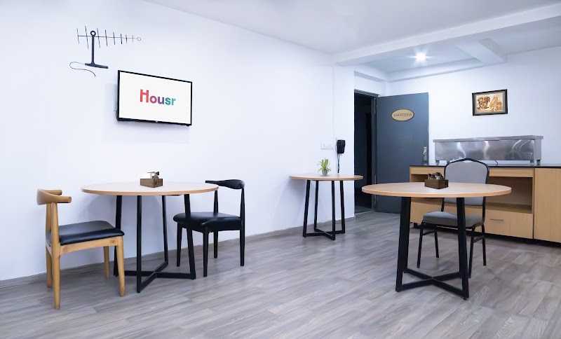 Housr Spaze IT Sector 49 - Housr Spaze IT Sector 49 S-353, Block S, Uppal Southend, Sector 49, Gurugram, Haryana 122018, India