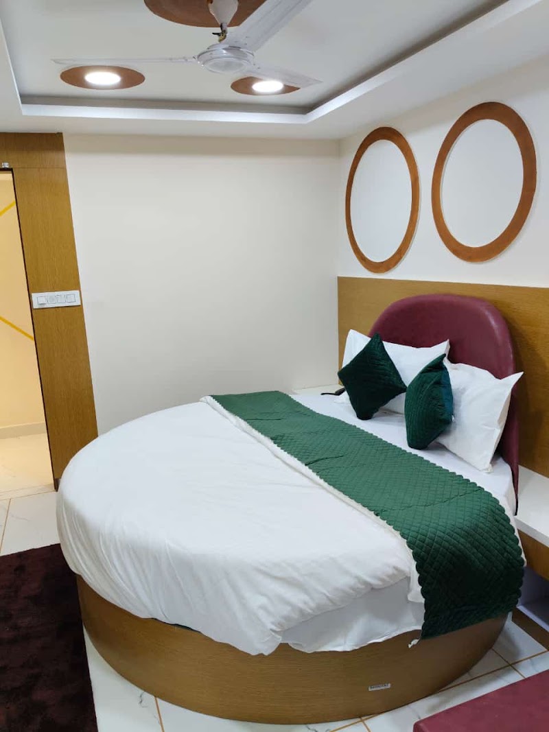Hotel just inn - Hotel just inn, 1st Floor, Blue Star Building, Railway Line, above Income-Tax, Stadium Five, Under Pass, Road, Usmanpura, Ahmedabad, Gujarat 380009, India
