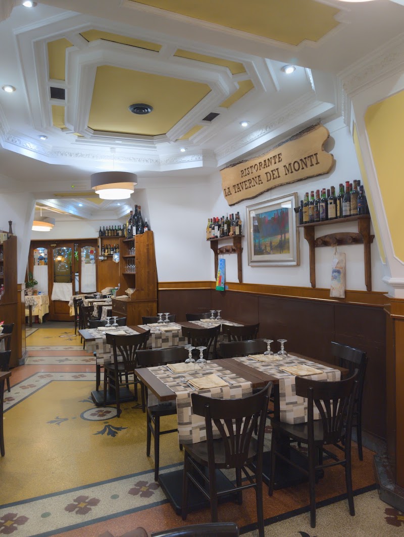 La Taverna Dei Monti - La Taverna Dei Monti Via del Boschetto, 41, 00184 Roma RM, Italy