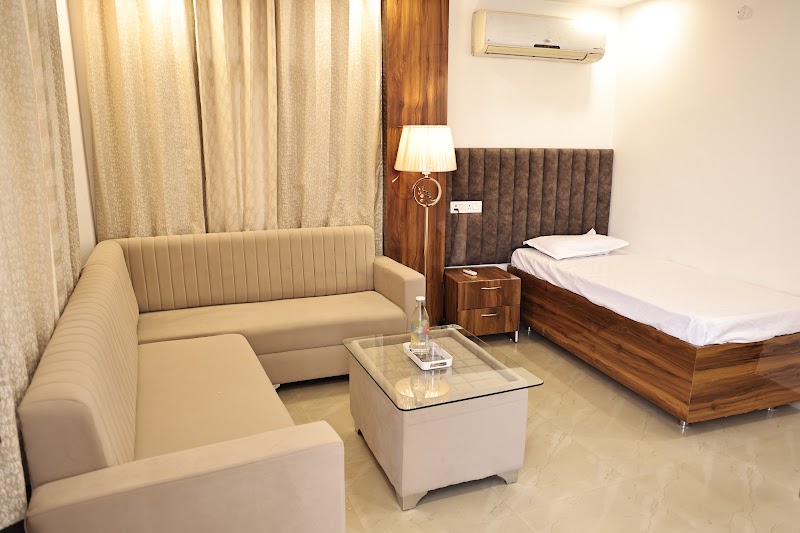 Luxury Suite in the Heart of City, Solan - Luxury Suite in the Heart of City, Solan Ward no 7, Rajgarh Rd, below Prashar Complex, Ward Number 7, Solan, Himachal Pradesh 173212, India