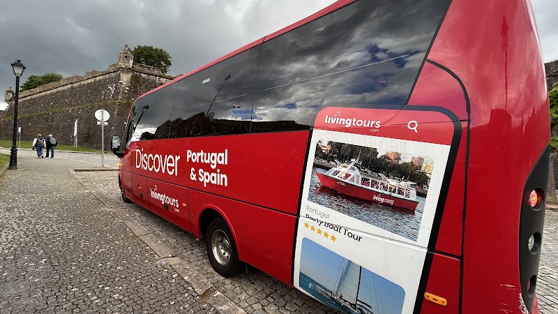 Living Tours - Living Tours, R. de Mouzinho da Silveira 352 354, 4050-418 Porto, Portugal