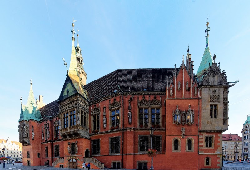 Muzeum Sztuki Mieszczańskiej - Muzeum Sztuki Mieszczańskiej Rynek Ratusz 1, 50-116 Wrocław, Poland