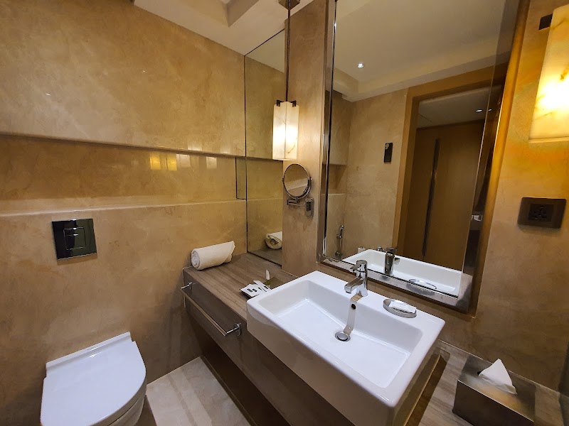 Courtyard by Marriott Bilaspur - Courtyard by Marriott Bilaspur, Citymall 36, Chowk, Ganga Nagar Sector - 2, Ganga Nagar, Mangla, Bilaspur, Chhattisgarh 495001, India