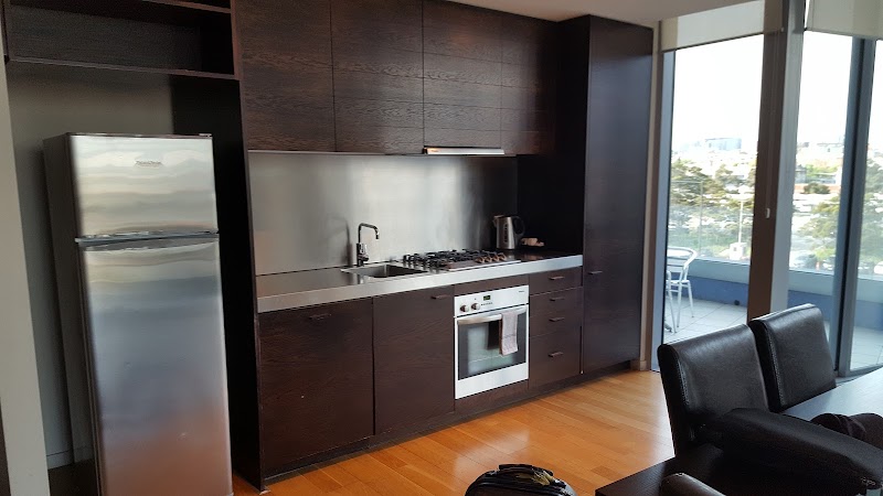 Harbour Escape Apartments - Harbour Escape Apartments 5 Caravel Ln, Docklands VIC 3008, Australia