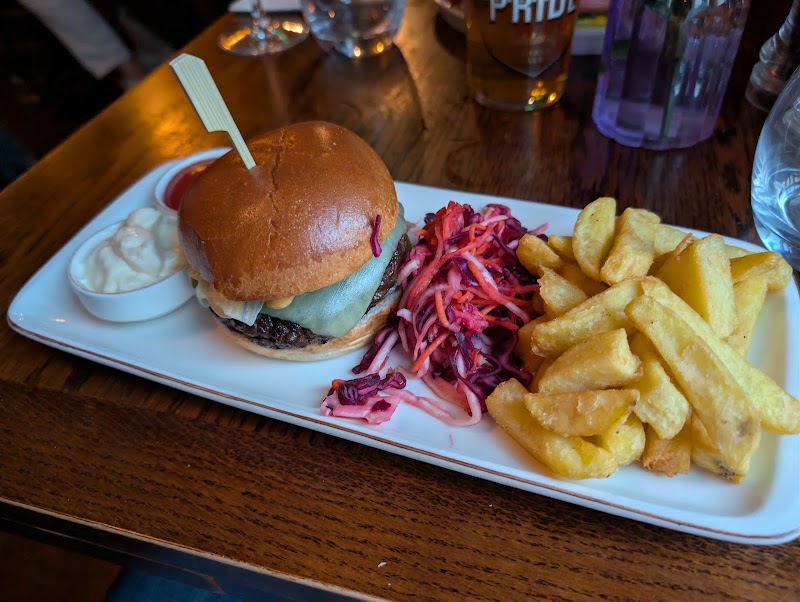 The Victoria, Paddington - The Victoria, Paddington 10A Strathearn Pl, Tyburnia, London W2 2NH, UK