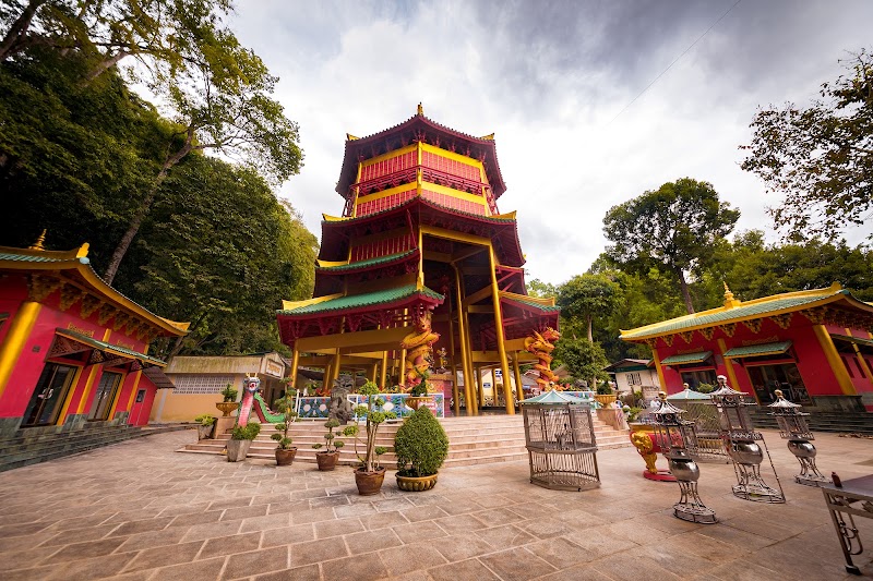 Wat Tham Suea - Wat Tham Suea 35 Tambon Krabi Noi, Amphoe Mueang Krabi, Chang Wat Krabi 81000, Thailand