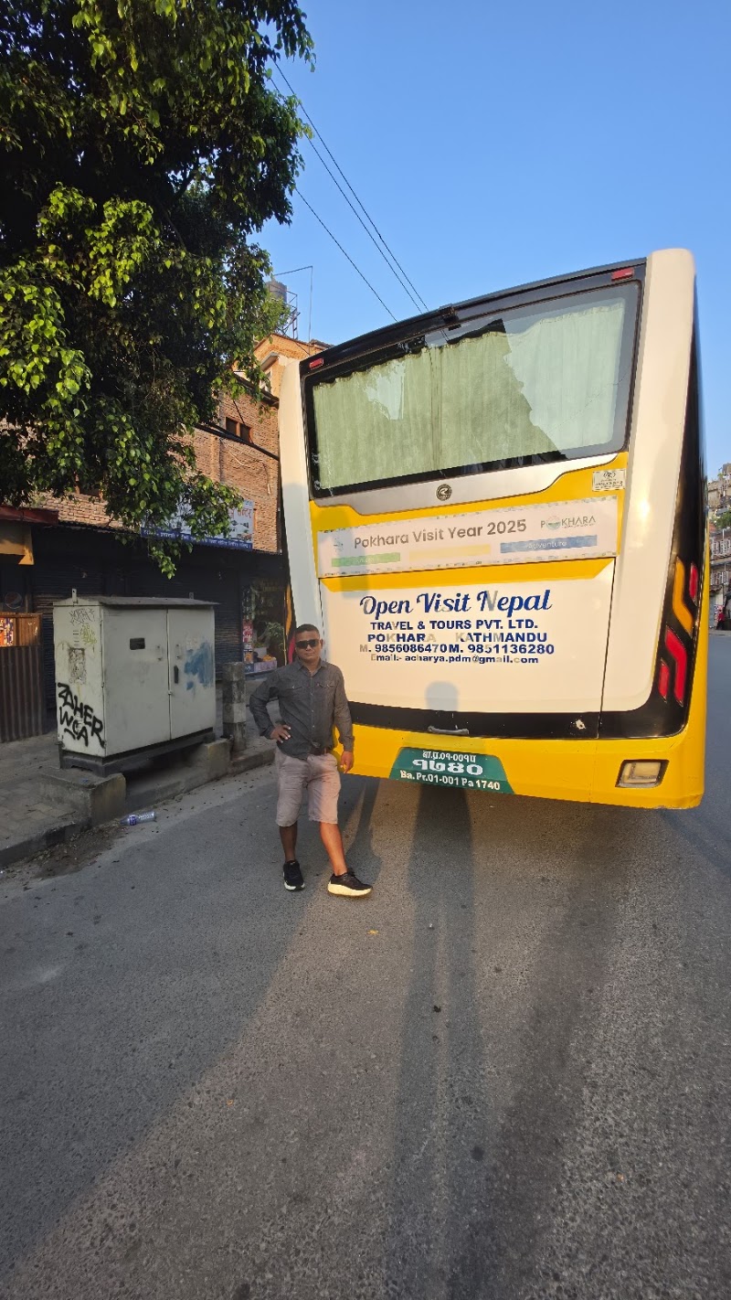 Pokhara to Kathmandu Tourist Bus - Himalayan Travel Leaders Nepal - Pokhara to Kathmandu Tourist Bus - Himalayan Travel Leaders Nepal, 5XXF+JW7 Tourist Bus Park, Airport Rd, Pokhara 33700, Nepal