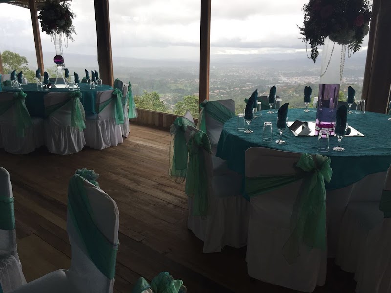 Centro de Eventos Luna Llena - Centro de Eventos Luna Llena San Rafael Nte., San José, Pérez Zeledón, 11901, Costa Rica