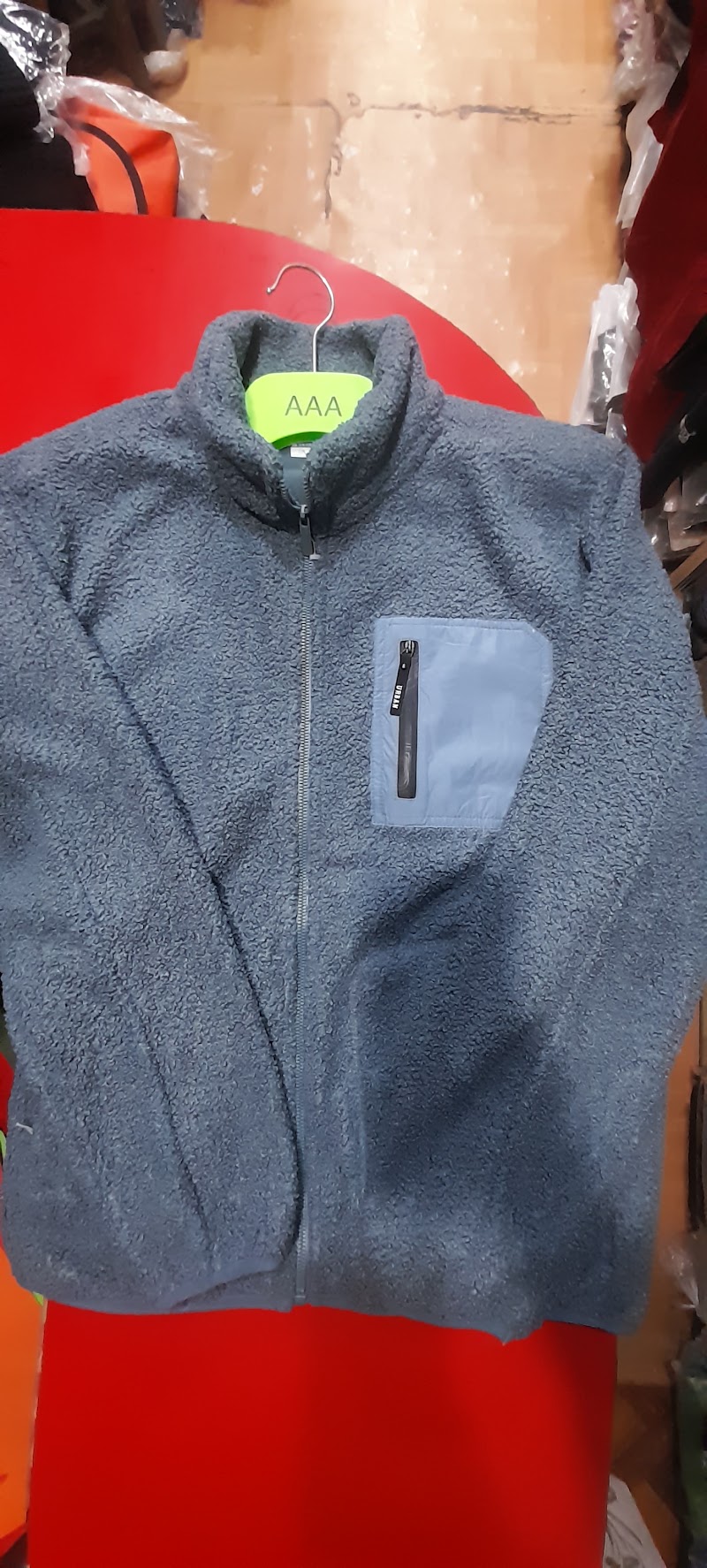 High Mount Trekking Equipment Store - High Mount Trekking Equipment Store Lakeside Rd, Pokhara 33700, Nepal