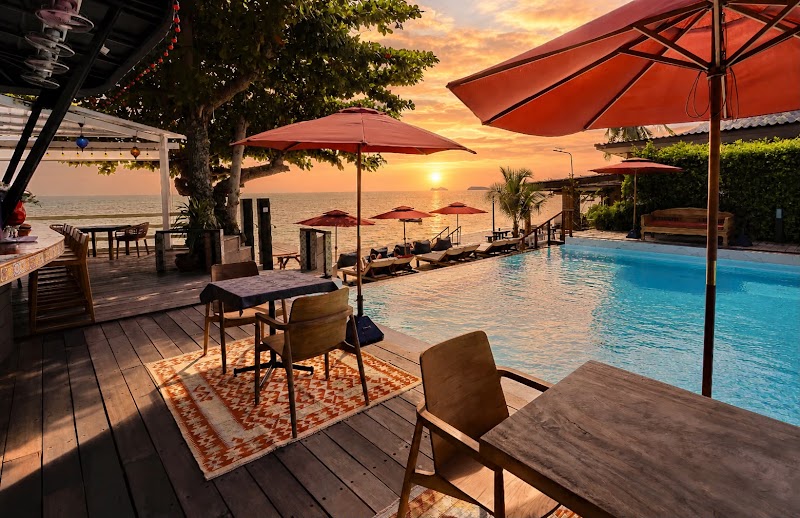 Sunset Beach Hotel - Adults Only