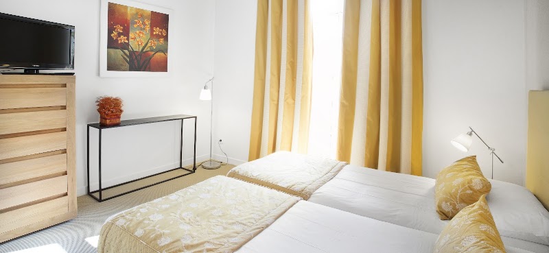 Cannes Croisette Prestige - Cannes Croisette Prestige 87 Rue d'Antibes, 06400 Cannes, France