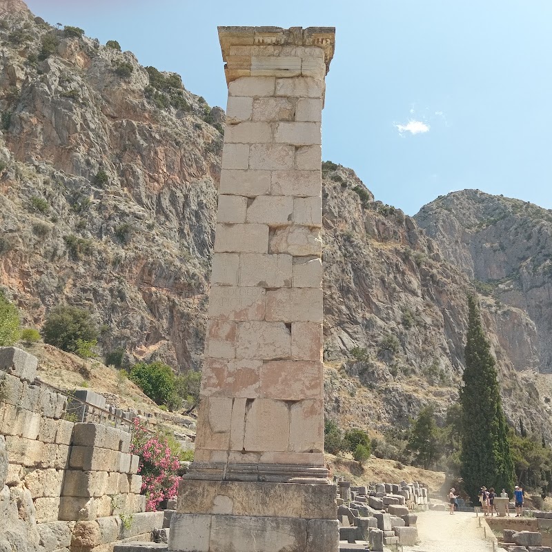 Temple of Apollo - Temple of Apollo, Delphi 330 54, Greece