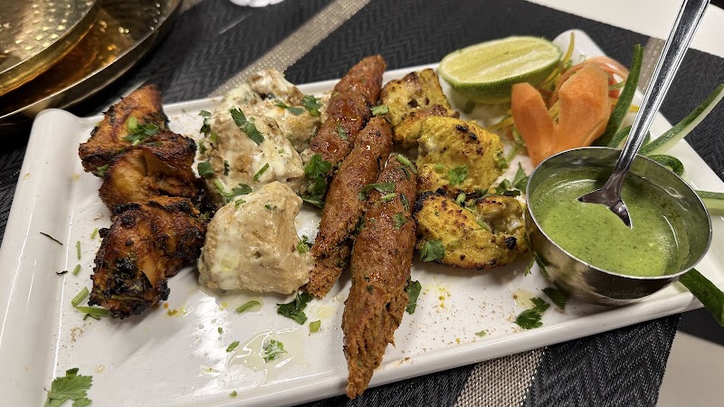 BENARAS Indian Bistro - BENARAS Indian Bistro 21B Tôn Đức Thắng, Sài Gòn, Hồ Chí Minh 70000, Vietnam