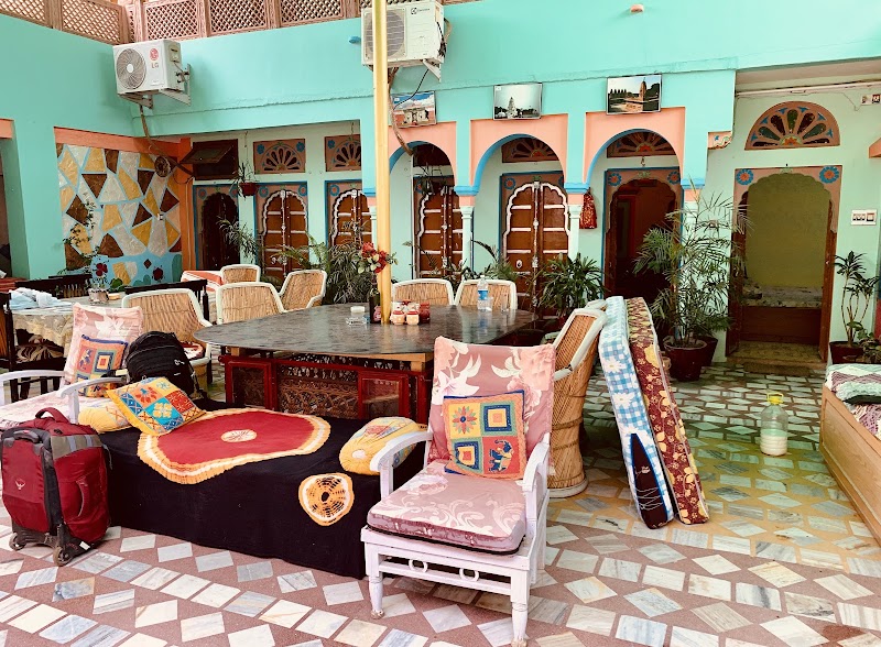 Tanisha Heritage Haweli - Tanisha Heritage Haweli, Aasaniyon Ka Chowk, near Rampuria Havelli, Joshiwara, Old Bikaner, Bikaner, Rajasthan 334001, India