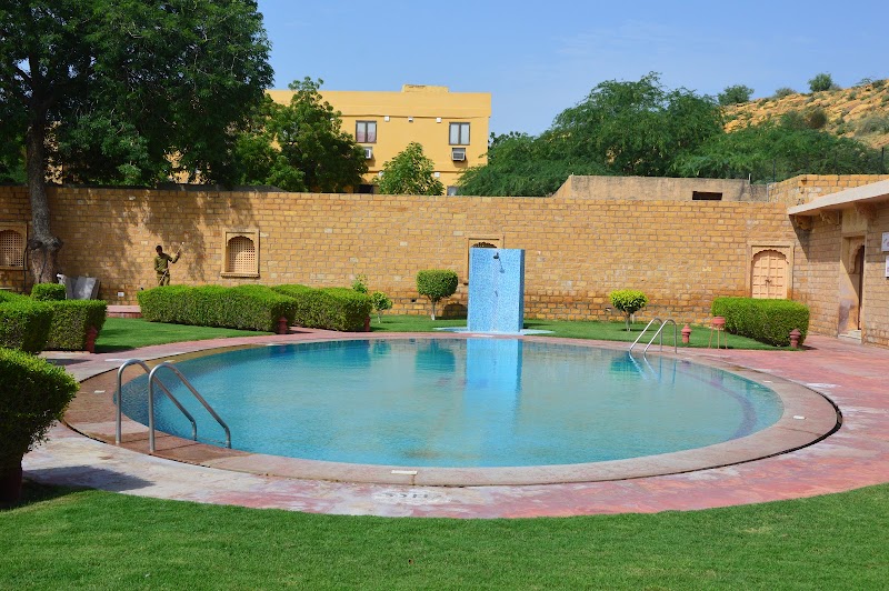 Hotel Heritage Inn - Hotel Heritage Inn, WV8P+RVX Hotel Complex, 4, Jaisalmer - Sam - Dhanana Rd, CVS Colony, Jaisalmer, Kishan Ghat, Rajasthan 345001, India