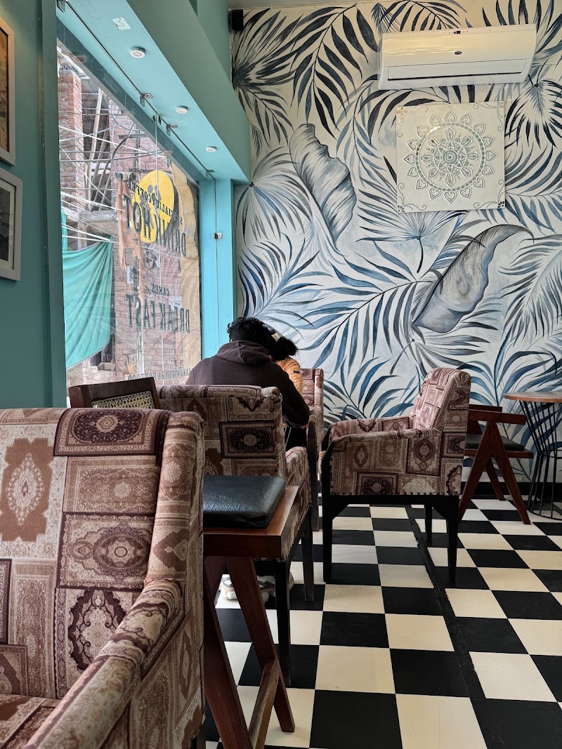 Musafir Cafe & Restaurant - Musafir Cafe & Restaurant The Hosteller, Fort Rd, Killi Khana, Sodagaran Mohalla, Jodhpur, Rajasthan 342001, India