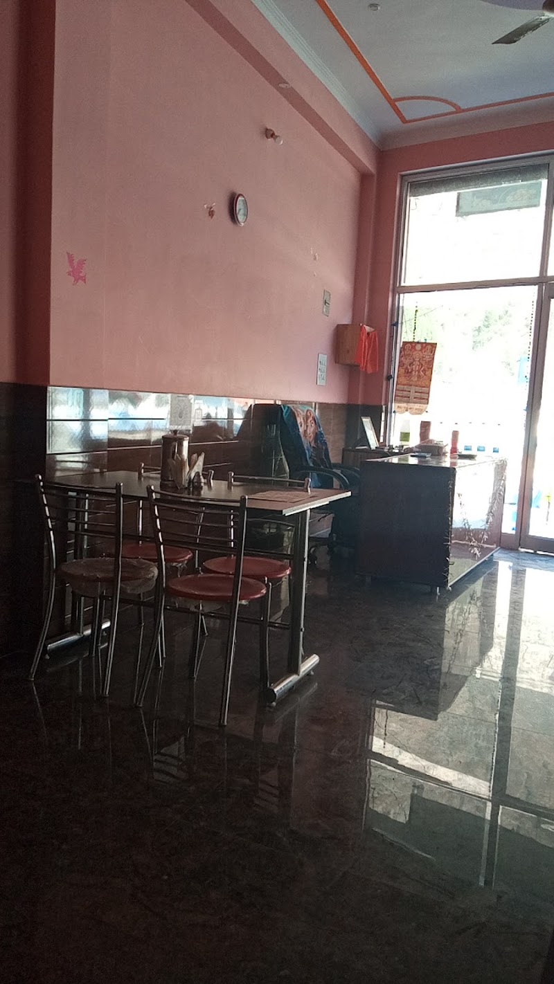 WAHE GURU JI DA PANJABI SHUDH VAISHNAV DHABA - WAHE GURU JI DA PANJABI SHUDH VAISHNAV DHABA Takoil, near toll plaza, Himachal Pradesh 175121, India
