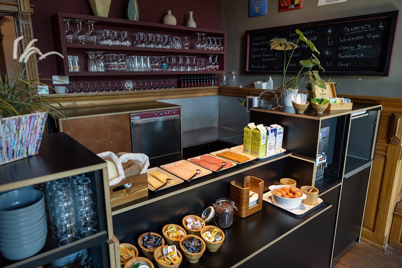 Hostel Uppelink - Hostel Uppelink, Sint-Michielsplein 21, 9000 Gent, Belgium