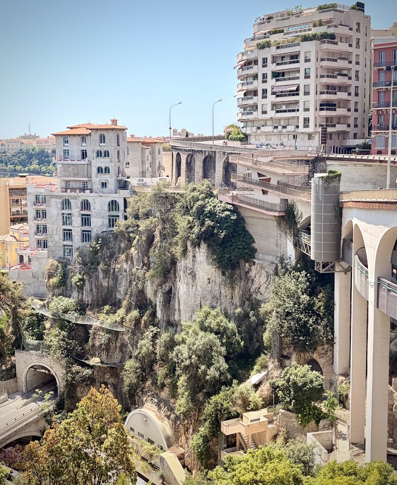 Monaco-Monte-Carlo station - Monaco-Monte-Carlo station, Place Sainte-Dévote, 98000 Monaco
