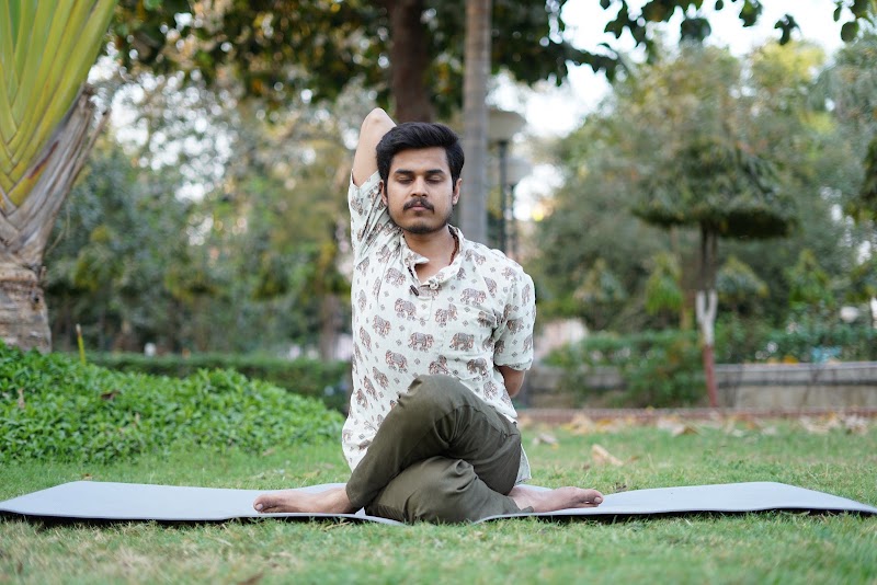 The Divine Yoga -The Best Yoga Teacher in Varanasi - The Divine Yoga -The Best Yoga Teacher in Varanasi D44/93A, Ramapura Luxa Rd, Ramapura Luxa, Varanasi, Uttar Pradesh 221001, India