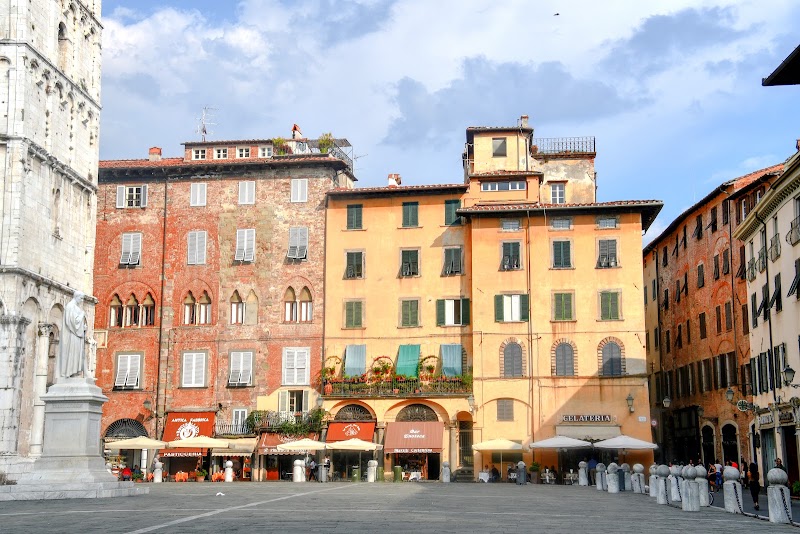 Lucca - Lucca 55100 Lucca, Province of Lucca, Italy