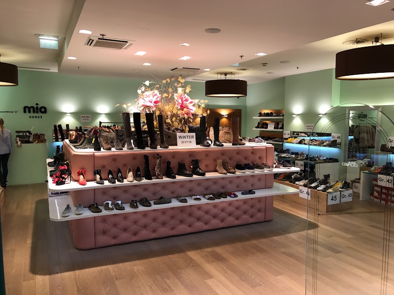 mia shoes - mia shoes Europastraße 1, 5020 Salzburg, Austria